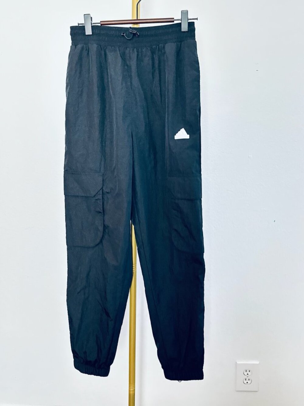adidas City Escape Cargo Pants Women's XS Black IQ4829 Y2K Utility Wide Leg NWT